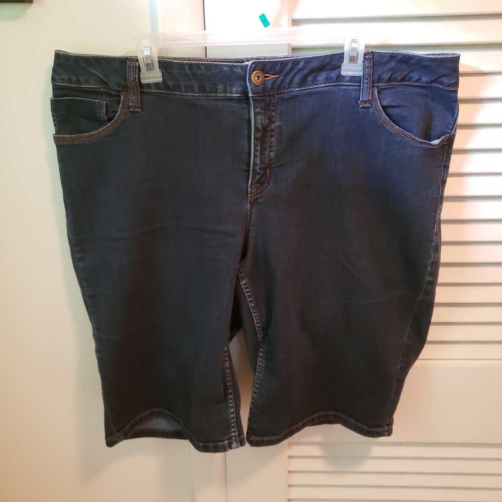 St. John's Bay Bermuda jean shorts women's sz 20W
